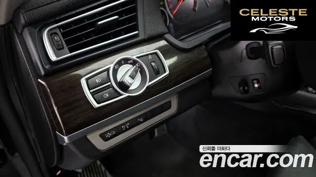 BMW Série 7 (F01) 730Ld 2012 — photo 17 sur 20