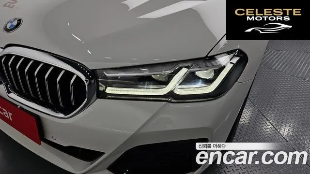 BMW Série 5 (G30) 523d M Sport 2021 — photo 8 sur 32