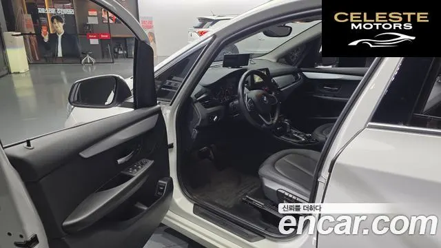 BMW Série 2 Active Tourer (F45) Joy 2017 — photo 13 sur 31