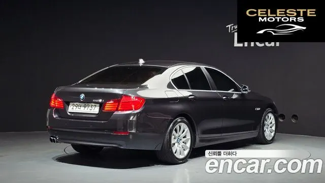 BMW Série 5 (F10) 528i 2013 — photo 2 sur 20