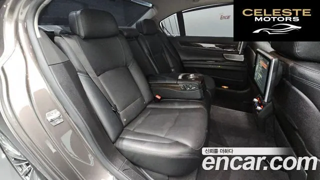 BMW Série 7 (F01) 750Li xDrive 2013 — photo 16 sur 36