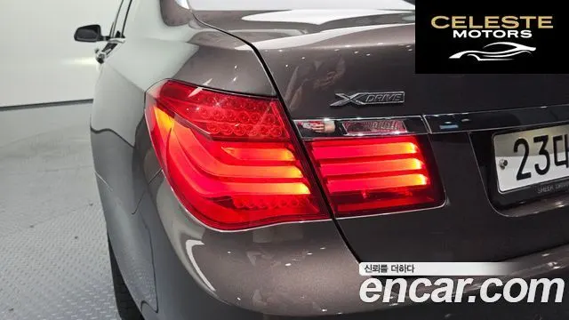 BMW Série 7 (F01) 750Li xDrive 2013 — photo 8 sur 36