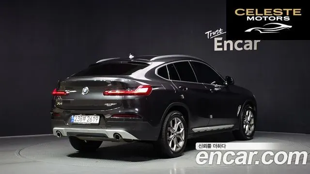 BMW X4 (G02) xDrive20i xLine 2021 — photo 2 sur 31