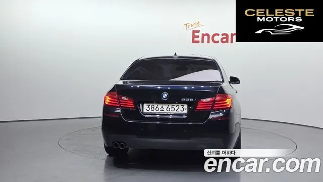 BMW Série 5 (F10) 528i M Aéro Dynamic 2016 — photo 4 sur 20