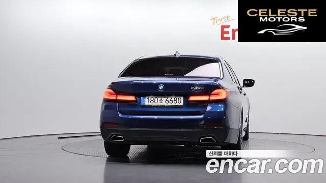 BMW Série 5 (G30) 523d M Sport 2021 — photo 4 sur 32