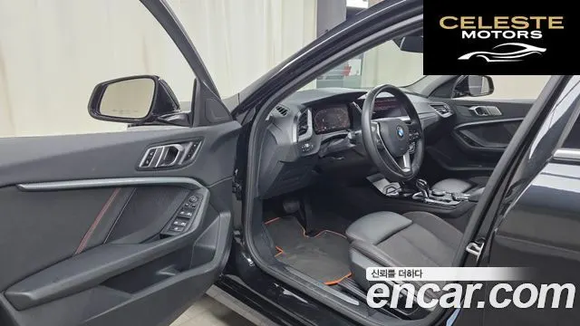 BMW Série 1 (F40) 118d Sport 2021 — photo 13 sur 31