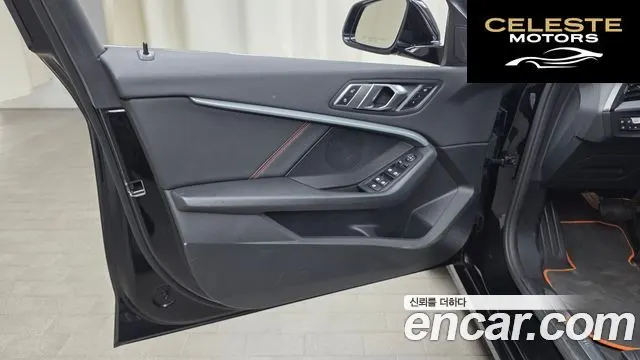 BMW Série 1 (F40) 118d Sport 2021 — photo 14 sur 31