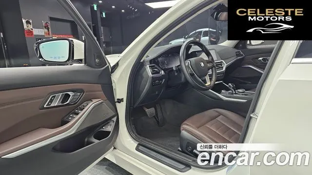 BMW Série 3 (G20) 330e Luxury 2020 — photo 13 sur 31