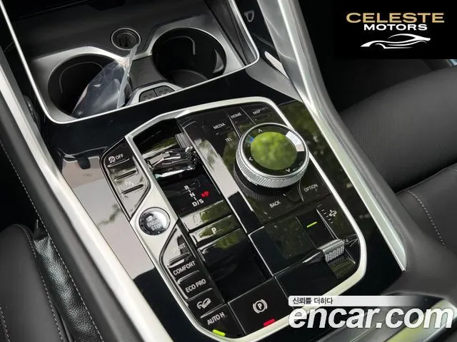 BMW X6 (G06) xDrive40d M Sport Online Exclusive 2026 — photo 13 sur 26