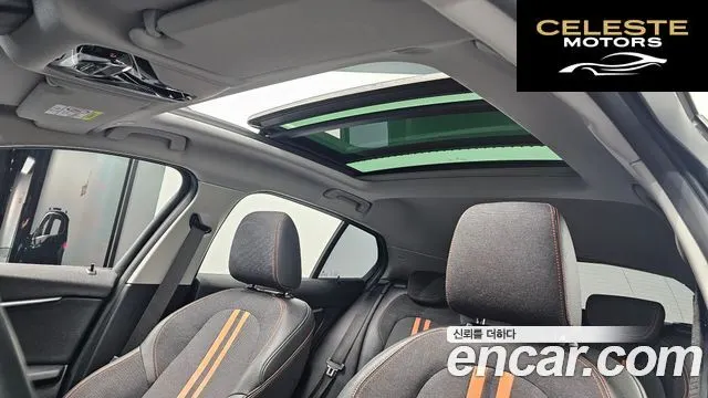 BMW Série 1 (F40) 118d Sport 2021 — photo 28 sur 31