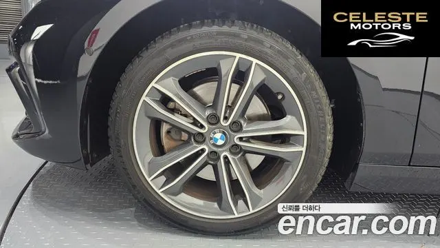 BMW Série 1 (F40) 118d Sport 2021 — photo 4 sur 31