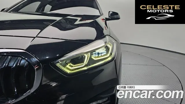 BMW Série 1 (F40) 118d Sport 2021 — photo 7 sur 31