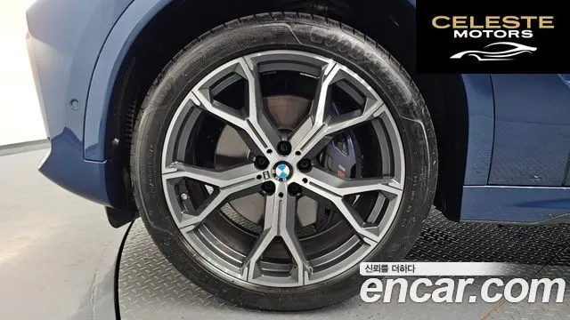BMW X6 (G06) xDrive40i M Sport 2023 — photo 4 sur 40