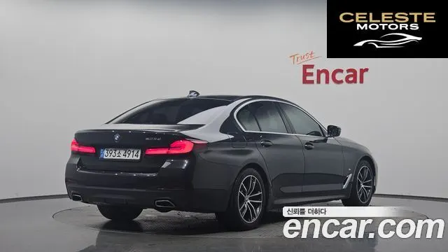 BMW Série 5 (G30) 523d M Sport 2021 — photo 1 sur 31