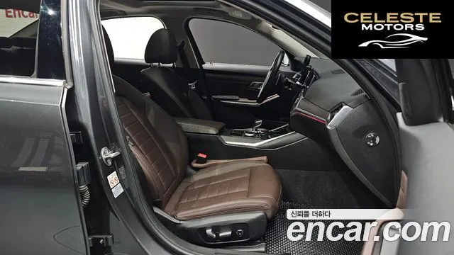 BMW Série 3 (G20) 330i Luxury 2019 — photo 12 sur 39