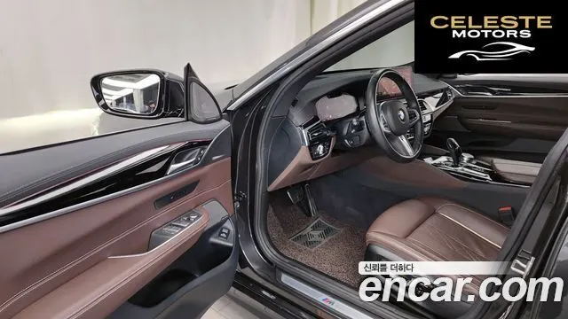 BMW Série 6 GT (G32) 640i xDrive M Sport 2022 — photo 12 sur 34