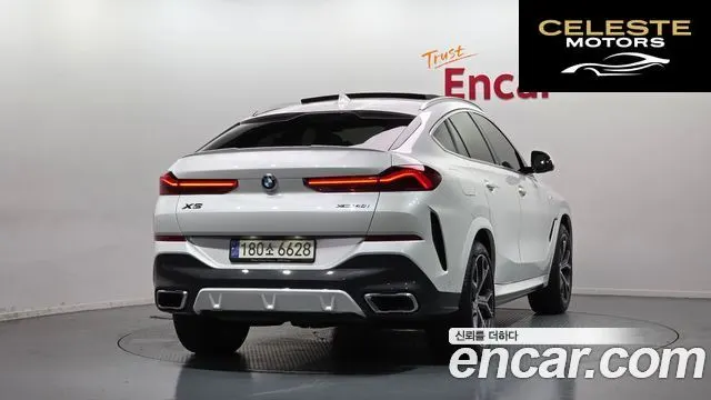 BMW X6 (G06) xDrive40i M Sport 2021 — photo 2 sur 36