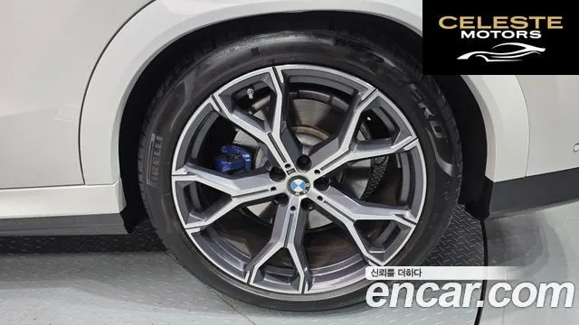 BMW X6 (G06) xDrive40i M Sport 2021 — photo 7 sur 36