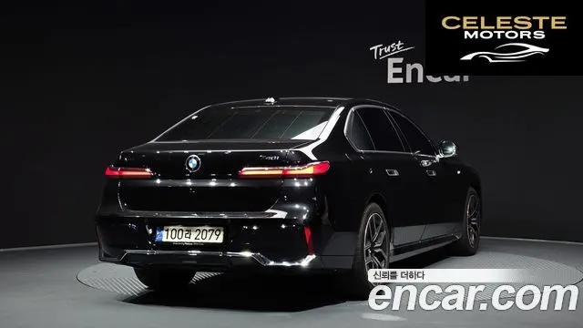 BMW Série 7 (G70) 740i sDrive M Sport 2024 — photo 2 sur 33