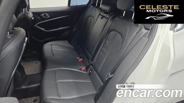 BMW Série 1 (F40) 120i 2022 — photo 16 sur 32