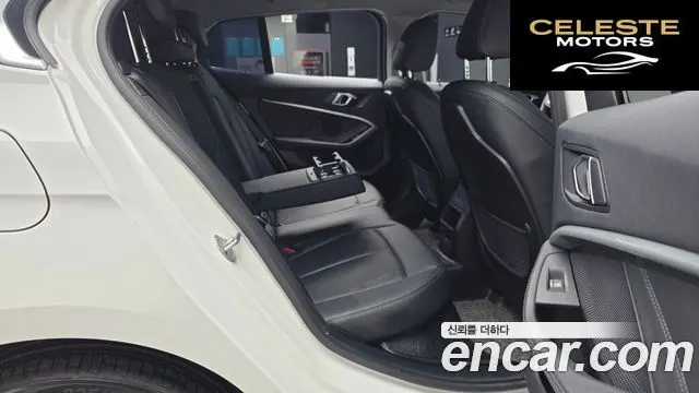 BMW Série 1 (F40) 120i 2022 — photo 18 sur 32