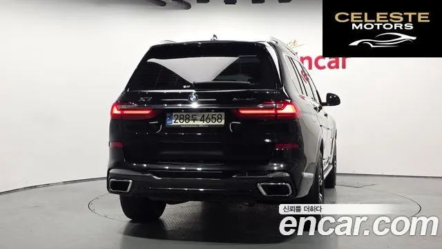 BMW X7 (G07) xDrive 40i M Sport 7 places 2021 — photo 4 sur 20