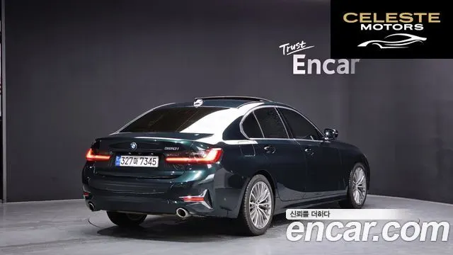 BMW Série 3 (G20) 320i Luxury 2020 — photo 2 sur 35