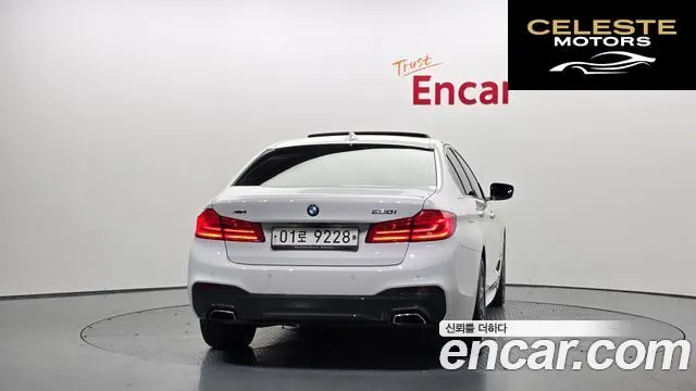 BMW Série 5 (G30) 530i xDrive M Sport Plus 2018 — photo 4 sur 34