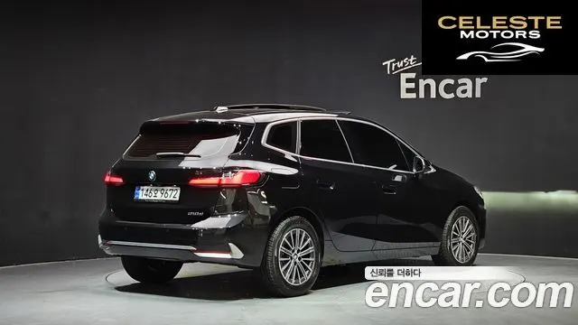 BMW Série 2 Active Tourer (U06) 218d Luxury 2025 — photo 2 sur 33