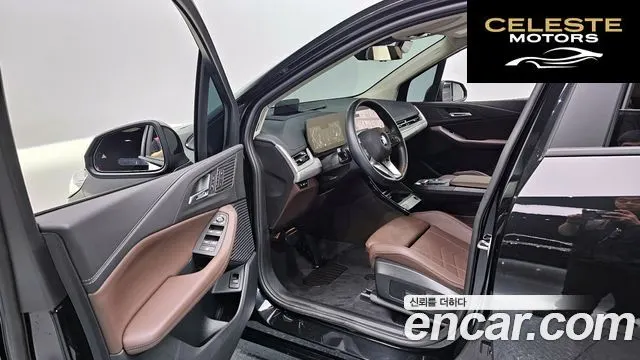 BMW Série 2 Active Tourer (U06) 220i 2024 — photo 13 sur 38