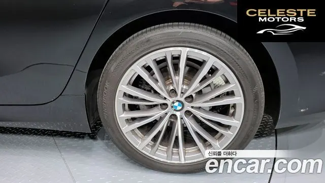 BMW Série 3 (G20) 320i Luxury 2021 — photo 7 sur 33
