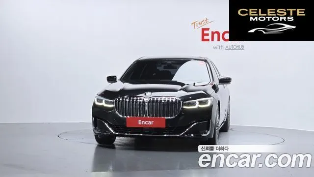 BMW Série 7 (G11) 730d xDrive Design Pure Excellence 2021 — photo 3 sur 33