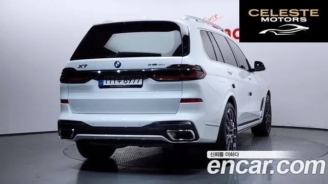 BMW X7 (G07) xDrive 40i M Sport 6 places 2026 — photo 2 sur 37