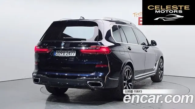 BMW X7 (G07) xDrive 40i M Sport 6 places 2022 — photo 2 sur 20