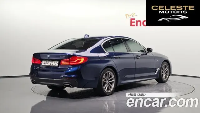 BMW Série 5 (G30) 530i M Sport Plus 2018 — photo 2 sur 34