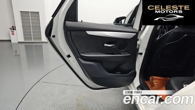 BMW Série 2 Active Tourer (F45) Joy 2018 — photo 14 sur 31