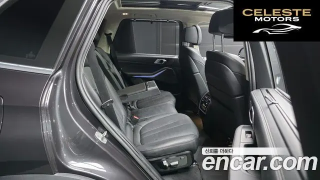 BMW X5 (G05) xDrive 40i xLine 2021 — photo 18 sur 36
