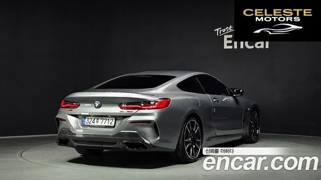 BMW Série 8 (G15) M850i xDrive Coupé 2025 — photo 2 sur 30