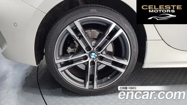 BMW Série 1 (F40) 120i M Sport 2023 — photo 5 sur 31