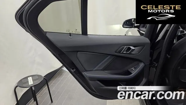 BMW Série 1 (F40) 120i M Sport 2024 — photo 15 sur 39