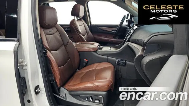CADILLAC 6.2 2018 — photo 10 sur 20