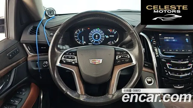 CADILLAC 6.2 2018 — photo 13 sur 20