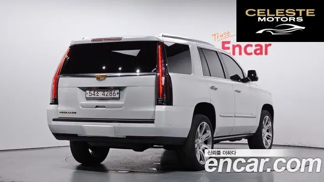 CADILLAC 6.2 2018 — photo 2 sur 20