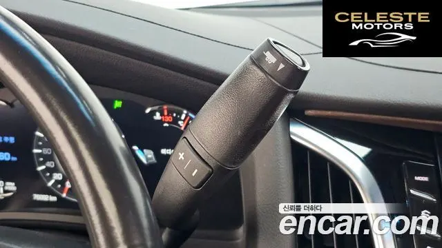CADILLAC 6.2 2018 — photo 9 sur 20