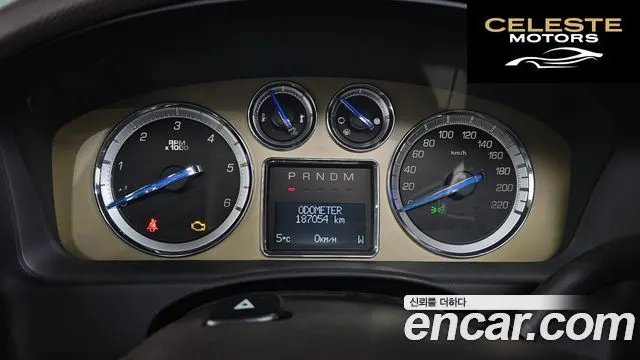 CADILLAC 6.2 2013 — photo 8 sur 26