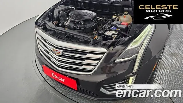 CADILLAC XT5 3.6 Premium Plus AWD 2018 — photo 6 sur 20