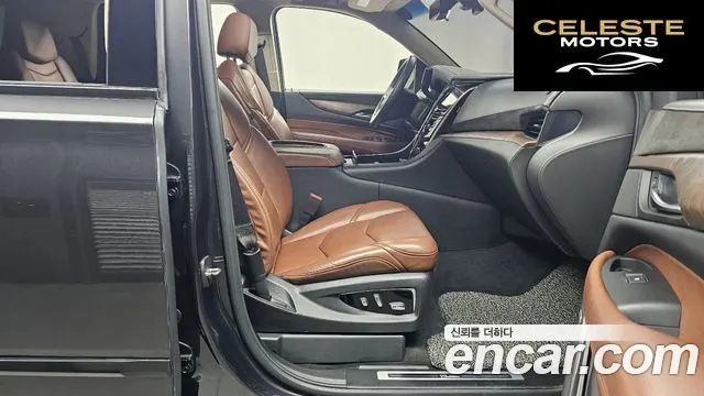 CADILLAC 6.2 2018 — photo 11 sur 20