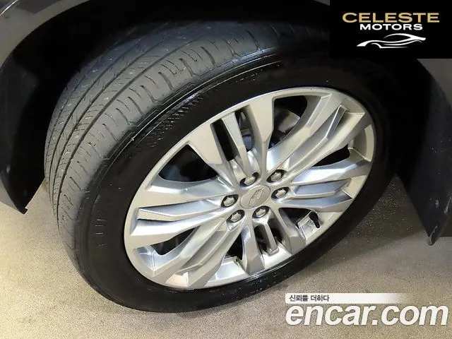 CADILLAC XT5 3.6 Premium Plus AWD 2017 — photo 20 sur 26