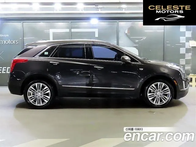 CADILLAC XT5 3.6 Premium Plus AWD 2017 — photo 3 sur 26