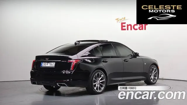 CADILLAC CT5 2.0 Sport 2020 — photo 2 sur 26